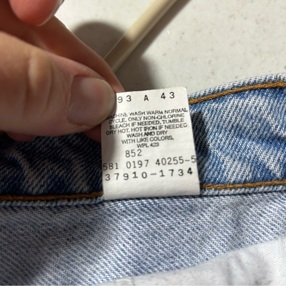 Vintage Levi's 910 Cut-Off Jean Shorts Juniors 13 Regular Fit 90s USA - Picture 4 of 6